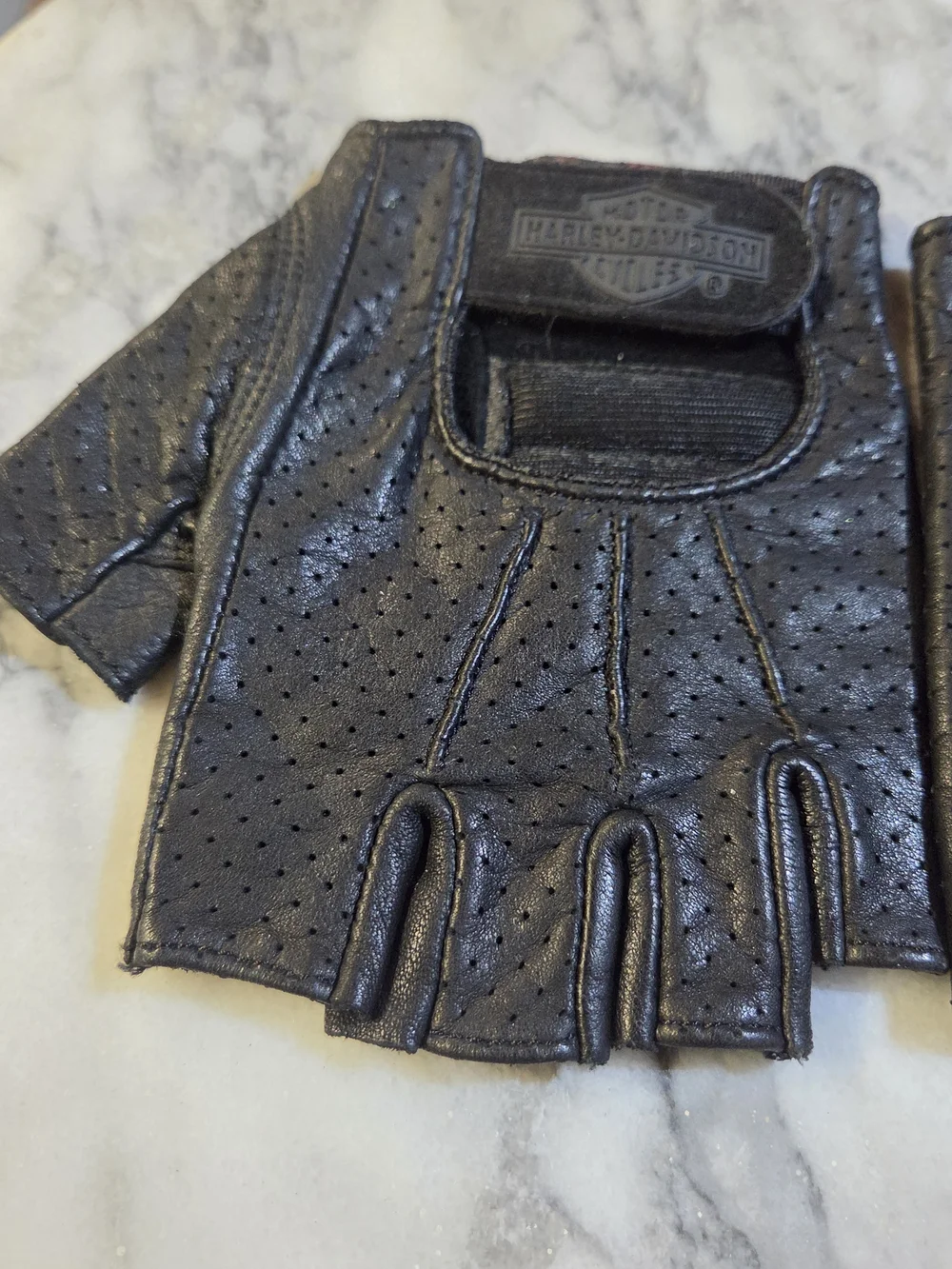 Harley-Davidson Black Fingerless Perforated Leather Riding Gloves